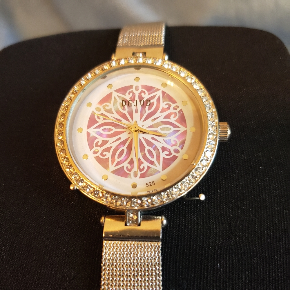 Womens watch - Picture 5 of 5